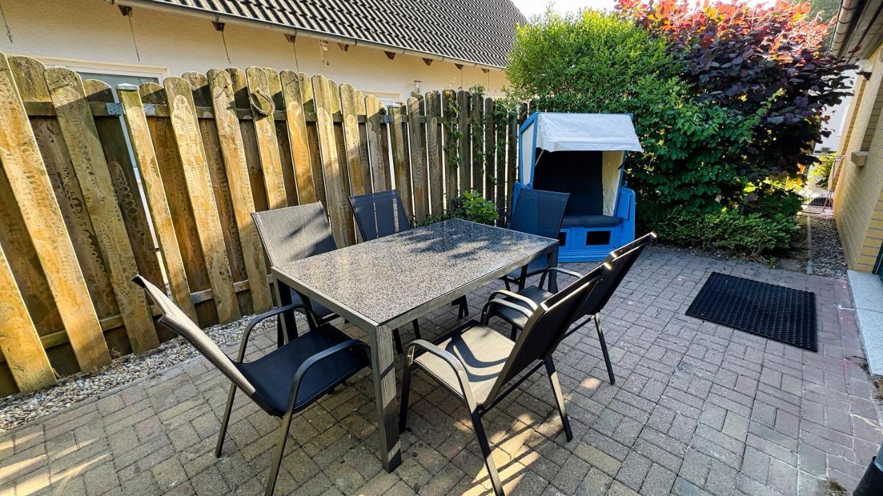 Ferienhaus Zum Findling Gohren Bagian luar foto