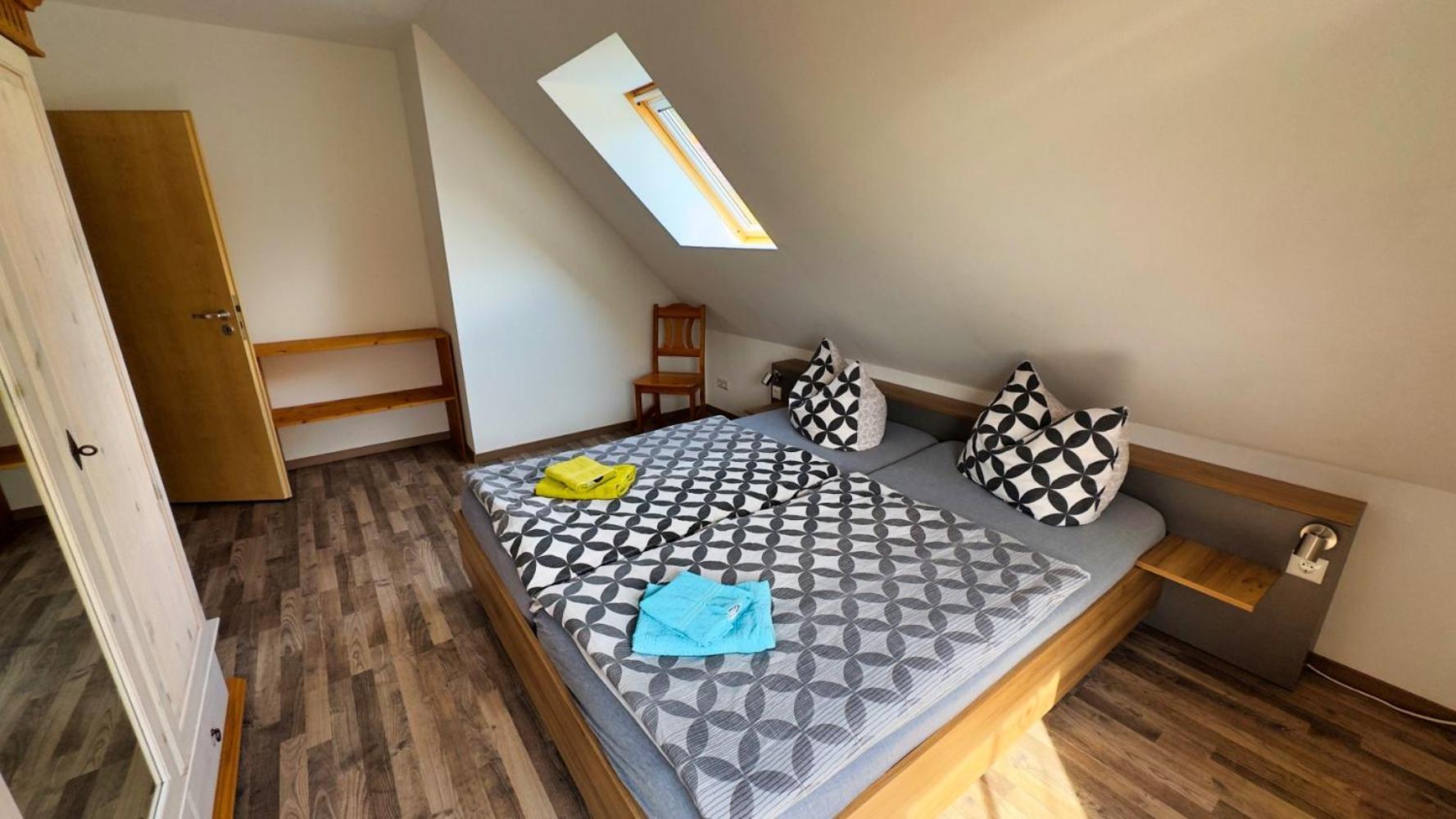 Ferienhaus Zum Findling Gohren Bagian luar foto